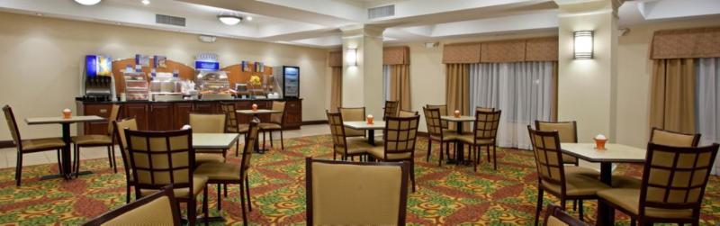 Holiday Inn Express Hotel & Suites Portland By Ihg Exterior photo